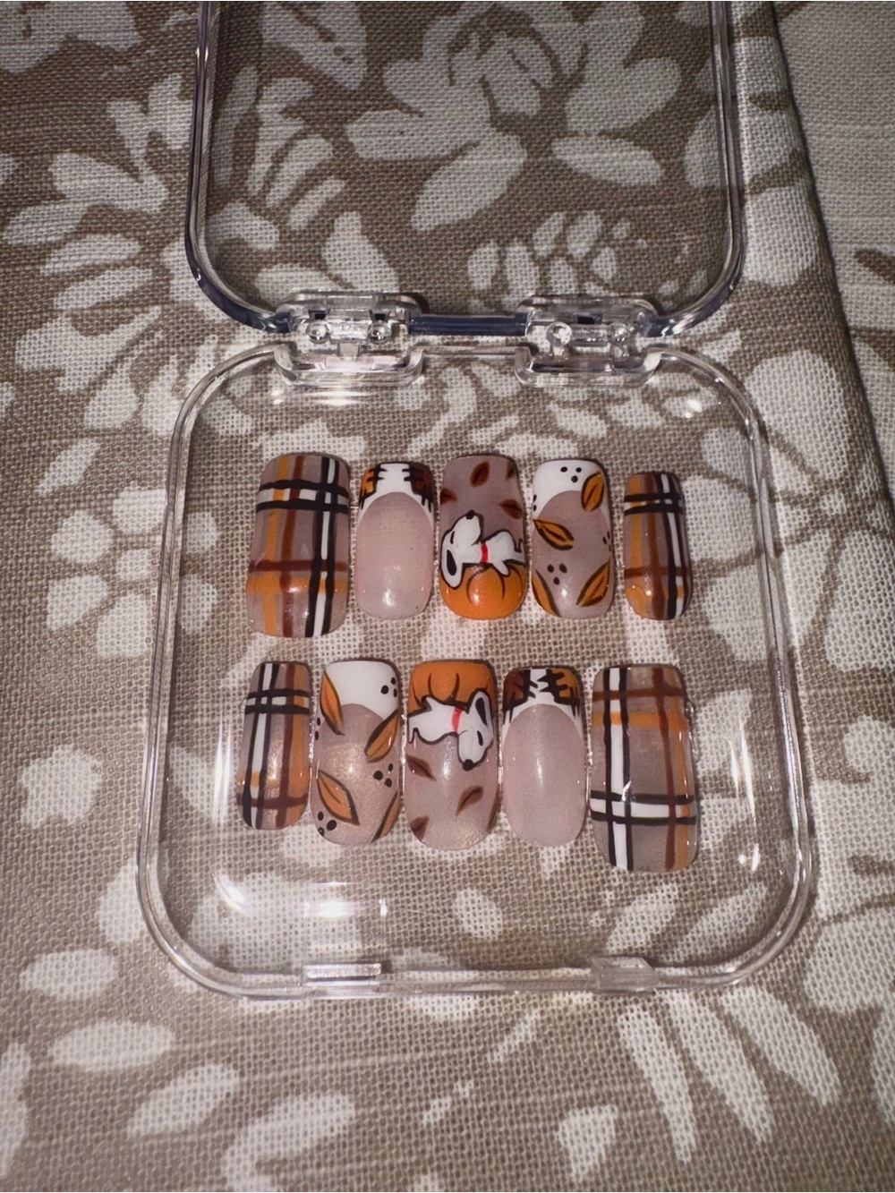 Orange Plaid Snoopy Fall False Nails - Unbranded